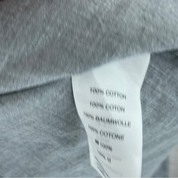 J. Crew Womens Size 4 long sleeve button down shirt 2072 - Picture 2 of 7